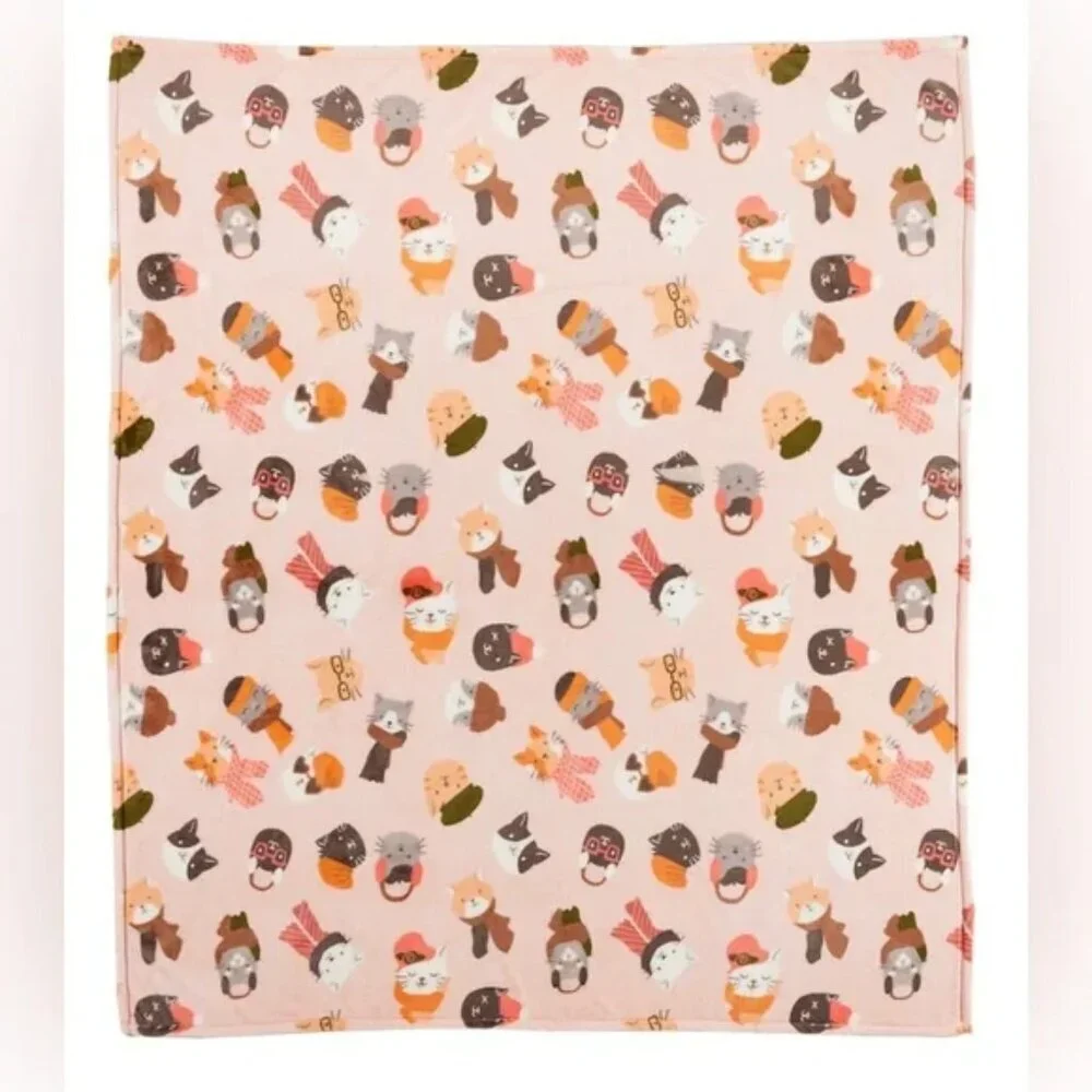 Cat Lover Blanket Soft Plush Throw 5' x 6 ft The Big One New Kitty Faces